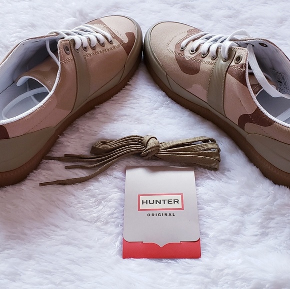 New. Womens Hunter Original Lo Desert Camo - Picture 2 of 7